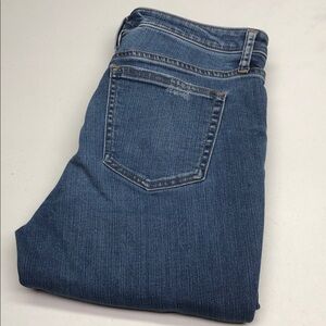 SILVER BEAU BOYFRIEND STYLE JEANS 29x31 FACTORY DISTRESS ⭐️